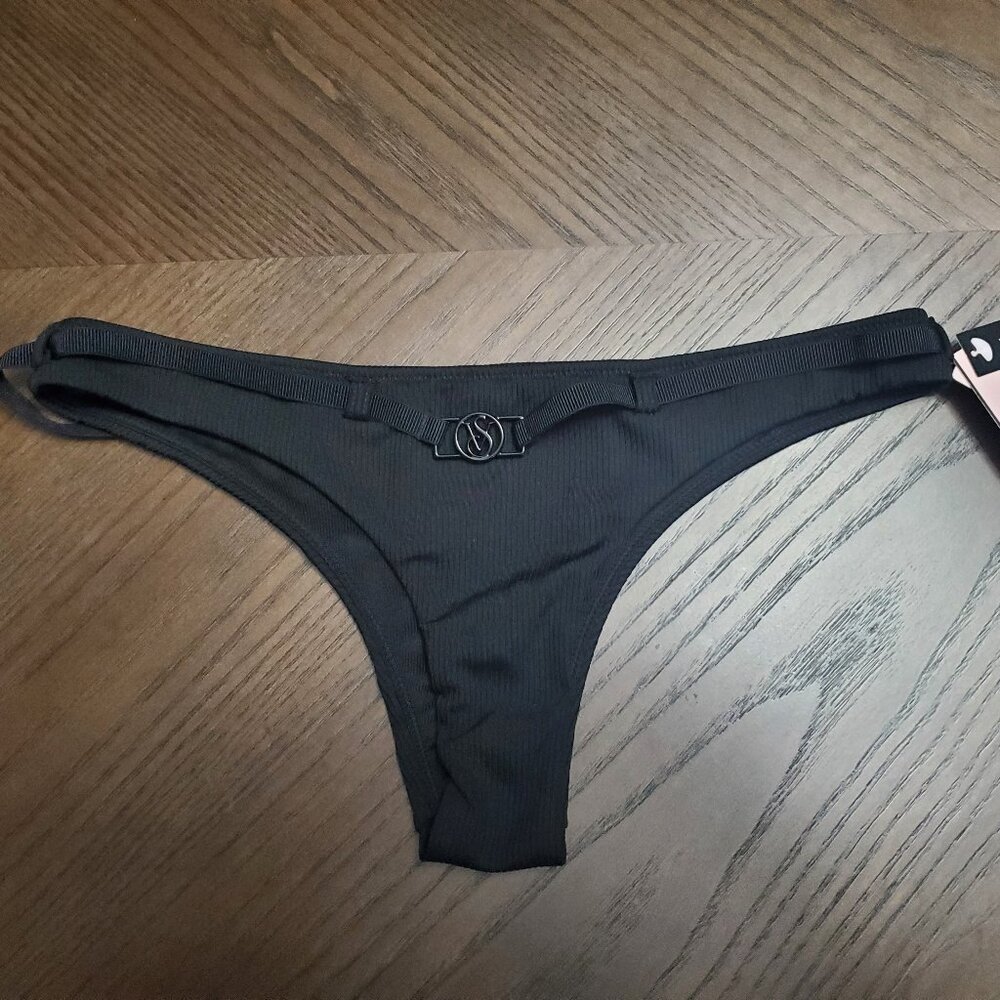 Victoria Secret black bikini bottoms Women"s size XS New With Tags